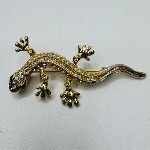 Vintage  Gold Toned Rhinestone Embellished Gecko Lizard Brooch Pin